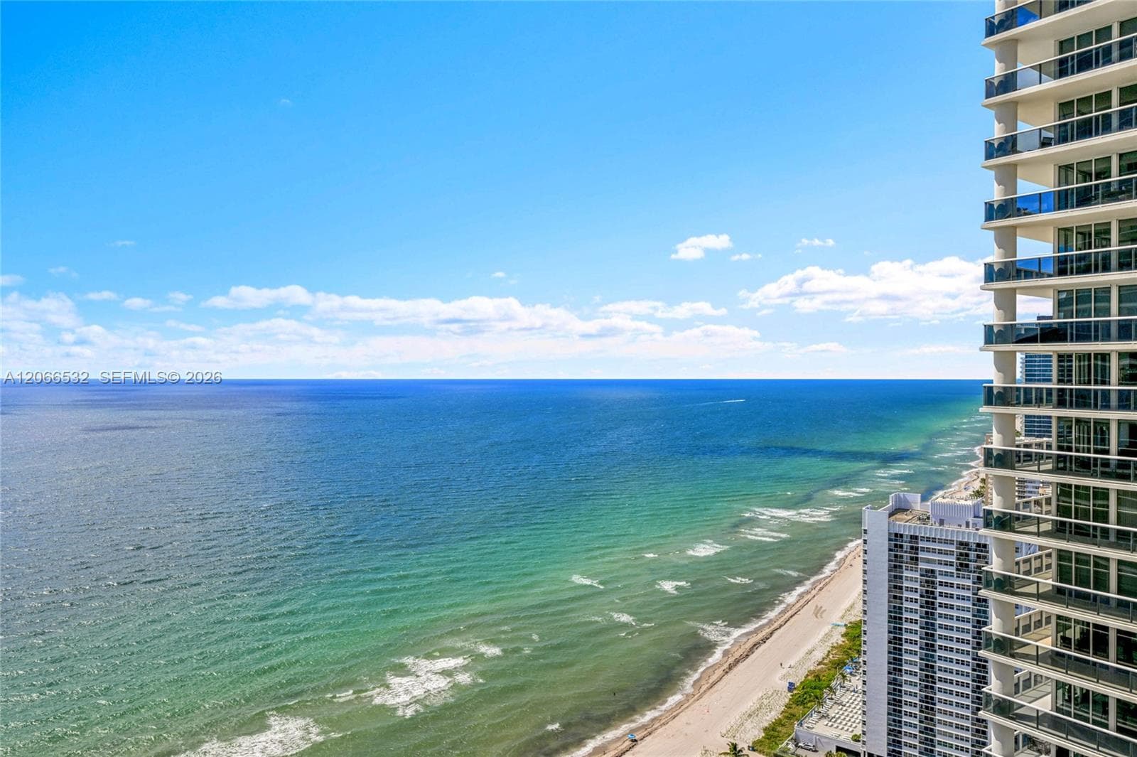 1830 S OCEAN DR 3606 photo 1