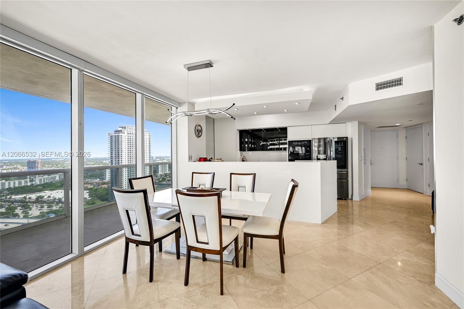 1830 S OCEAN DR 3606 photo 9