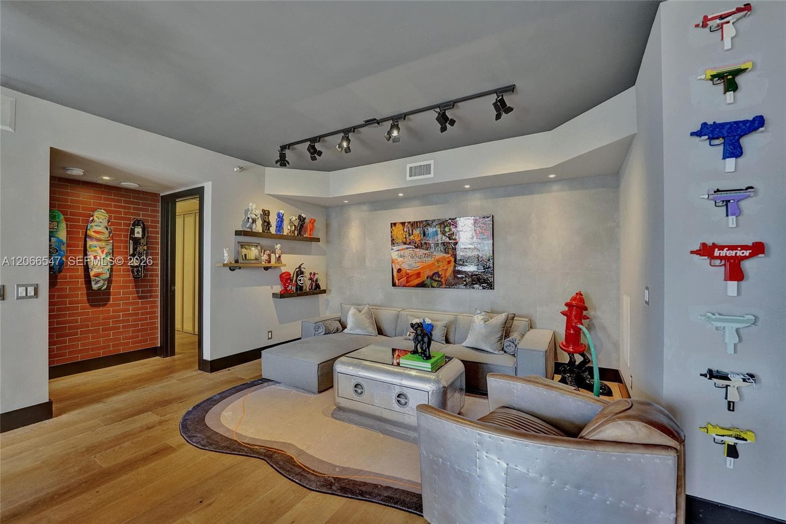 3610 Yacht Club Dr 1206 photo 6