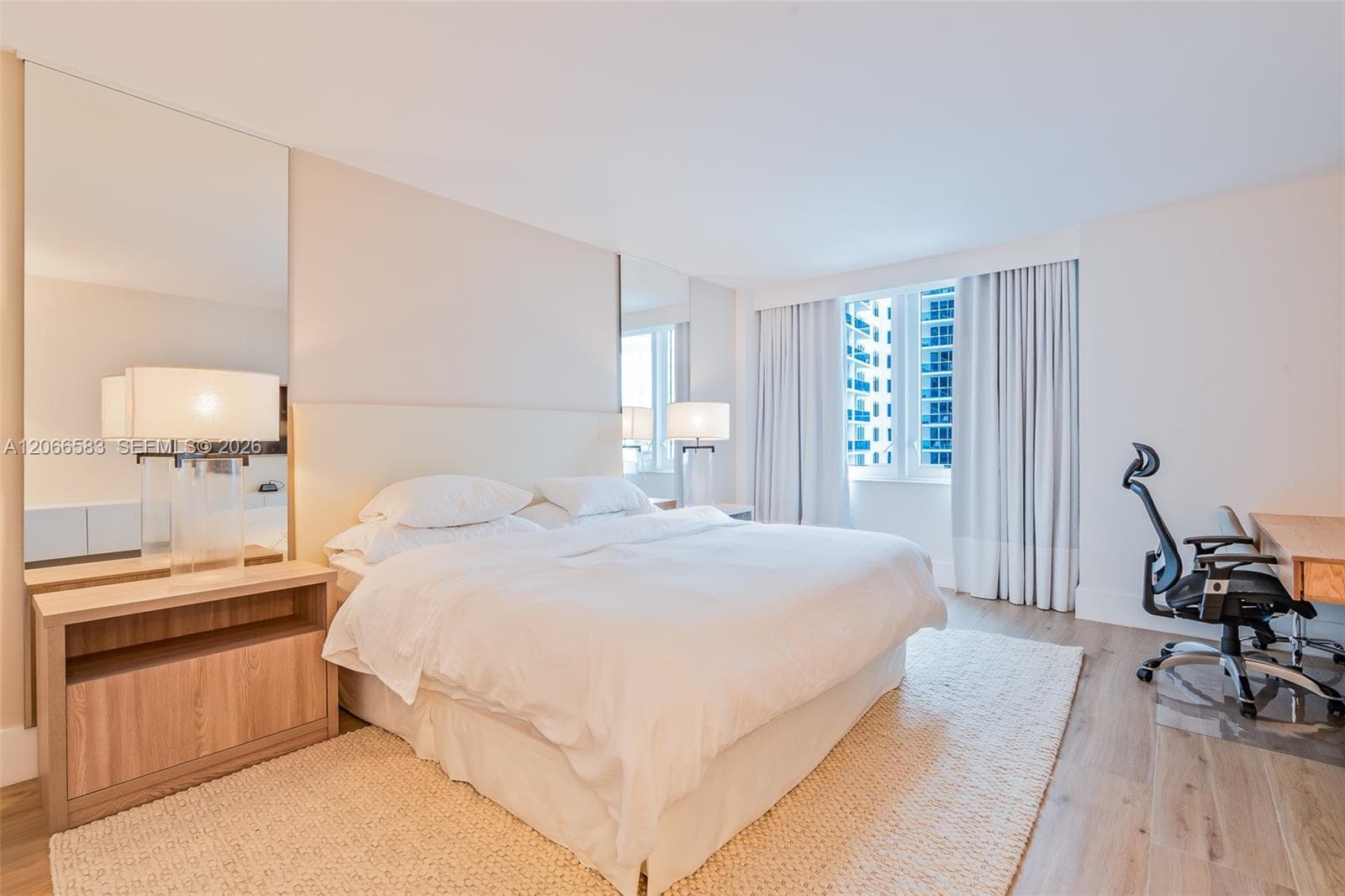 2301 Collins Ave 719 photo 6