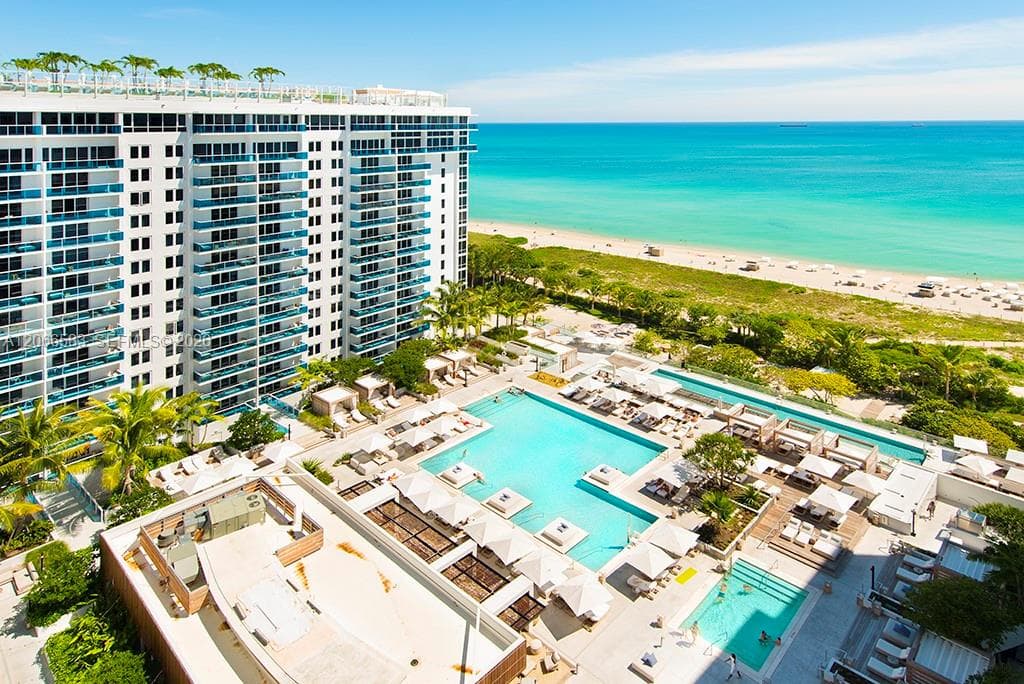 2301 Collins Ave 719 photo 18