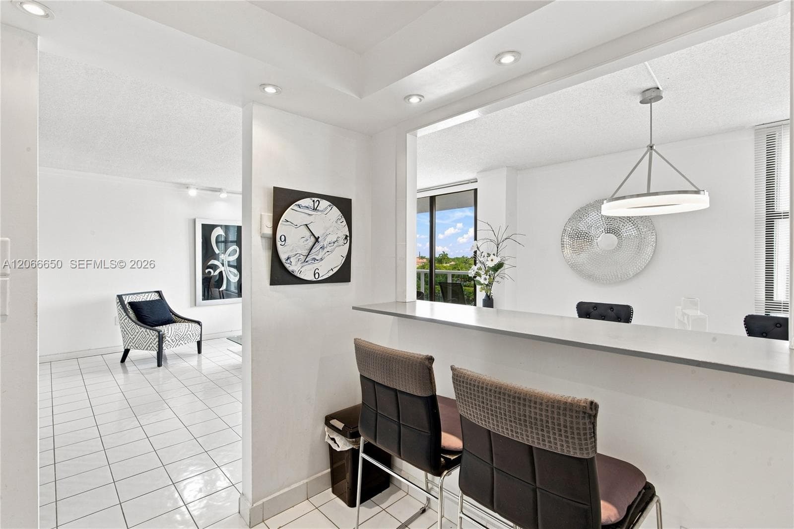 3675 N Country Club Dr 401 photo 10