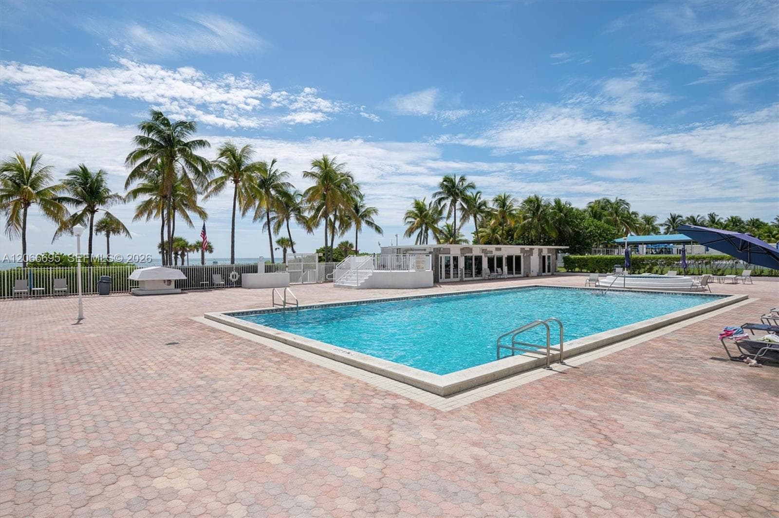 5005 Collins Ave 424 photo 14