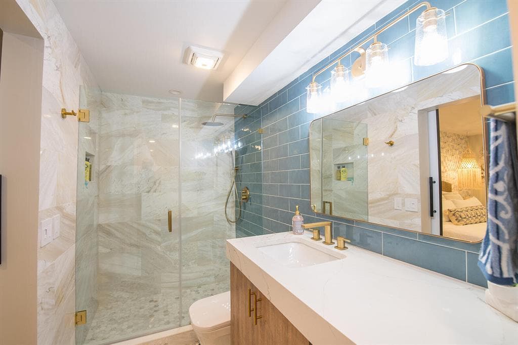 101 SE 19TH Avenue 126 photo 4