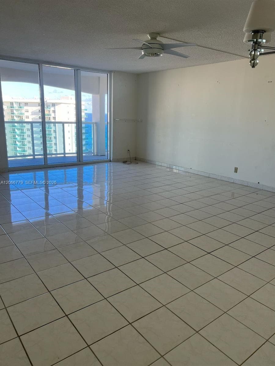 3800 S Ocean Dr 1516 photo 10