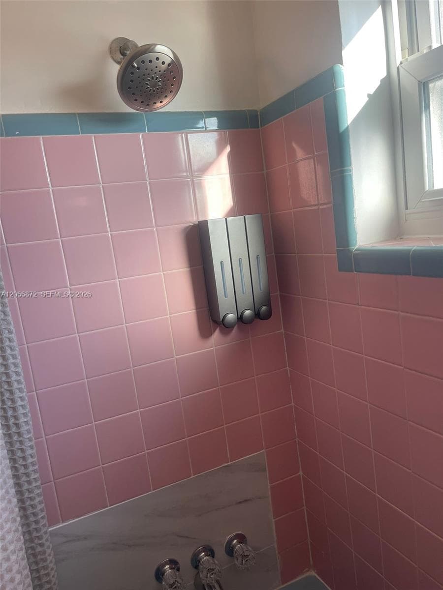 338 Roosevelt St 1003 photo 13