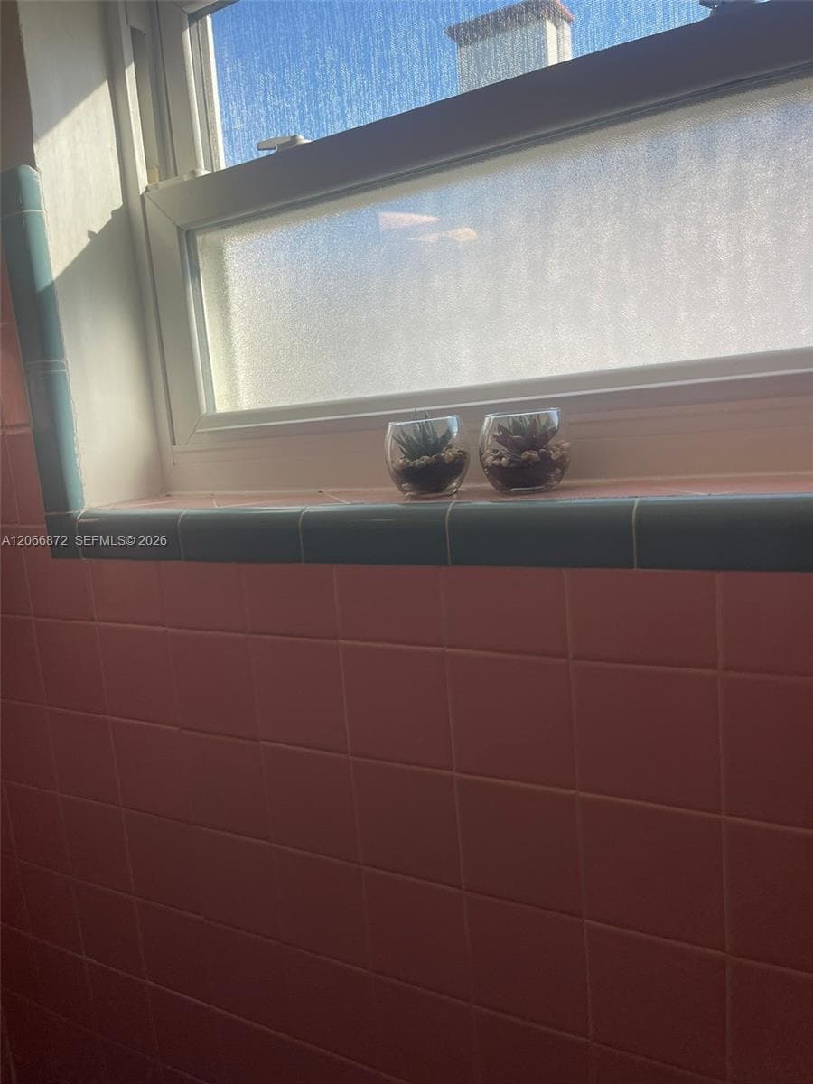 338 Roosevelt St 1003 photo 12