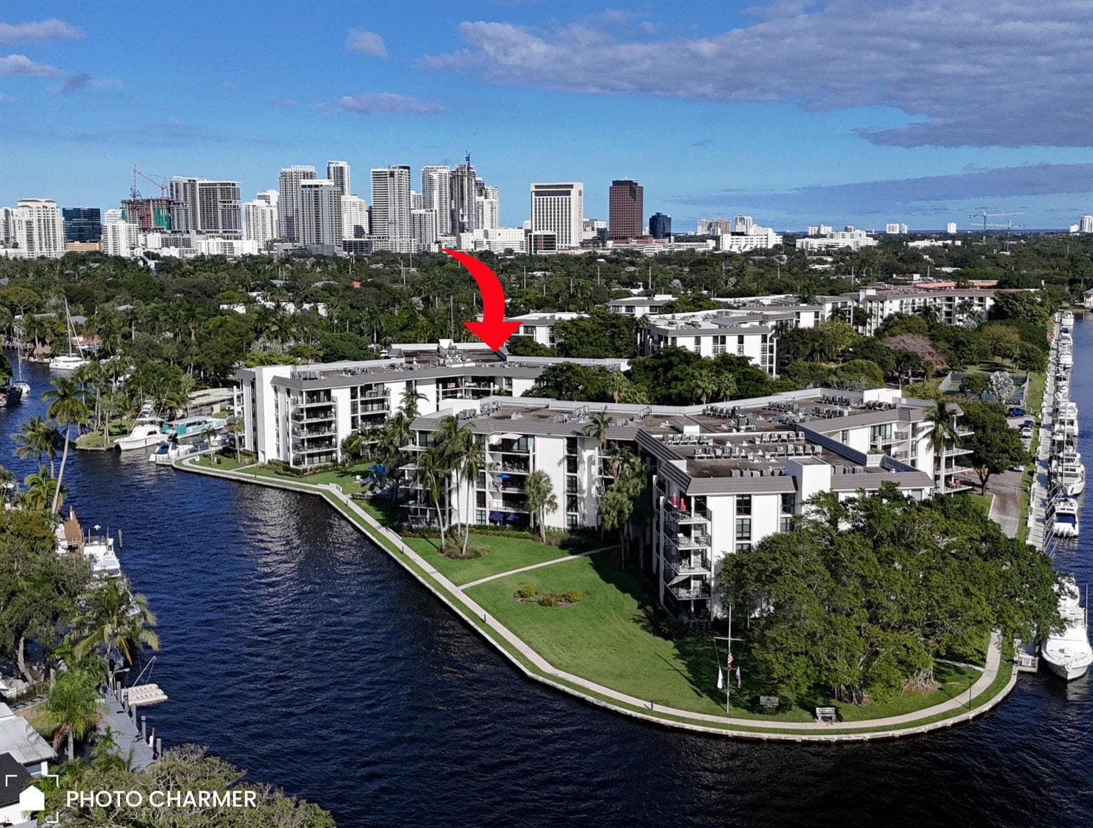 1301 RIVER REACH Drive 111 photo 1