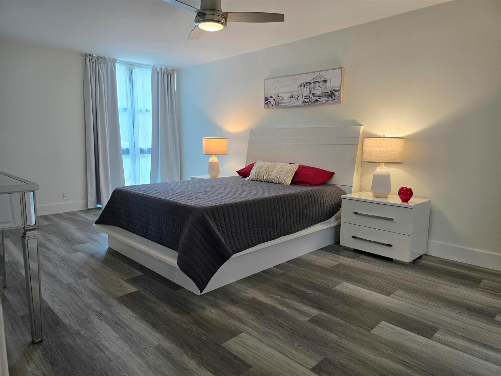 1301 RIVER REACH Drive 111 photo 14