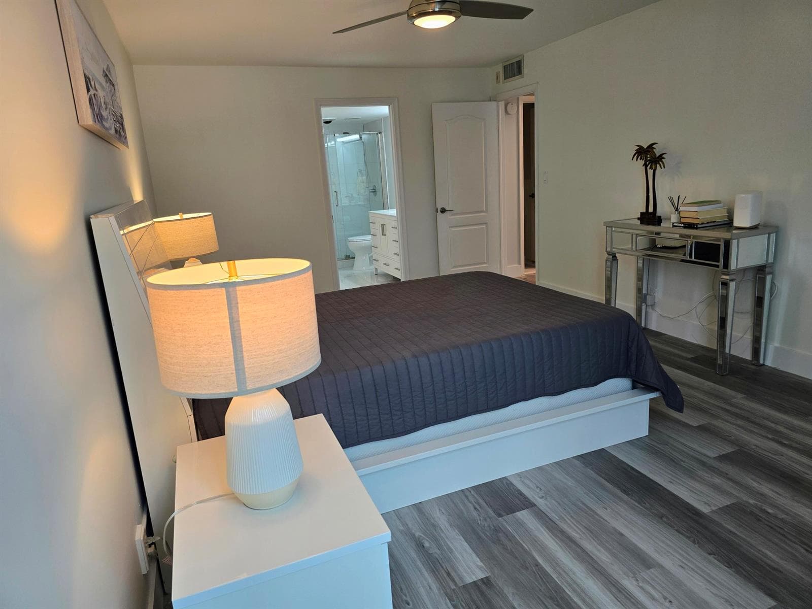 1301 RIVER REACH Drive 111 photo 15
