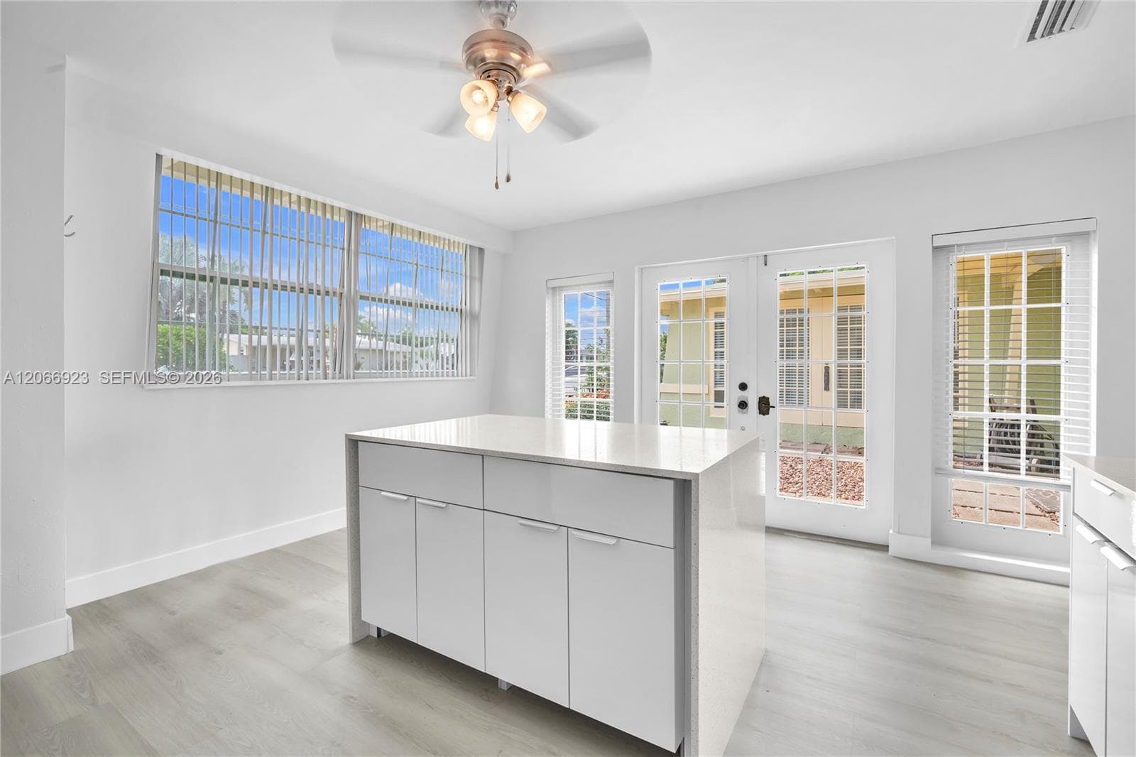 2555 Nassau Ln photo 13