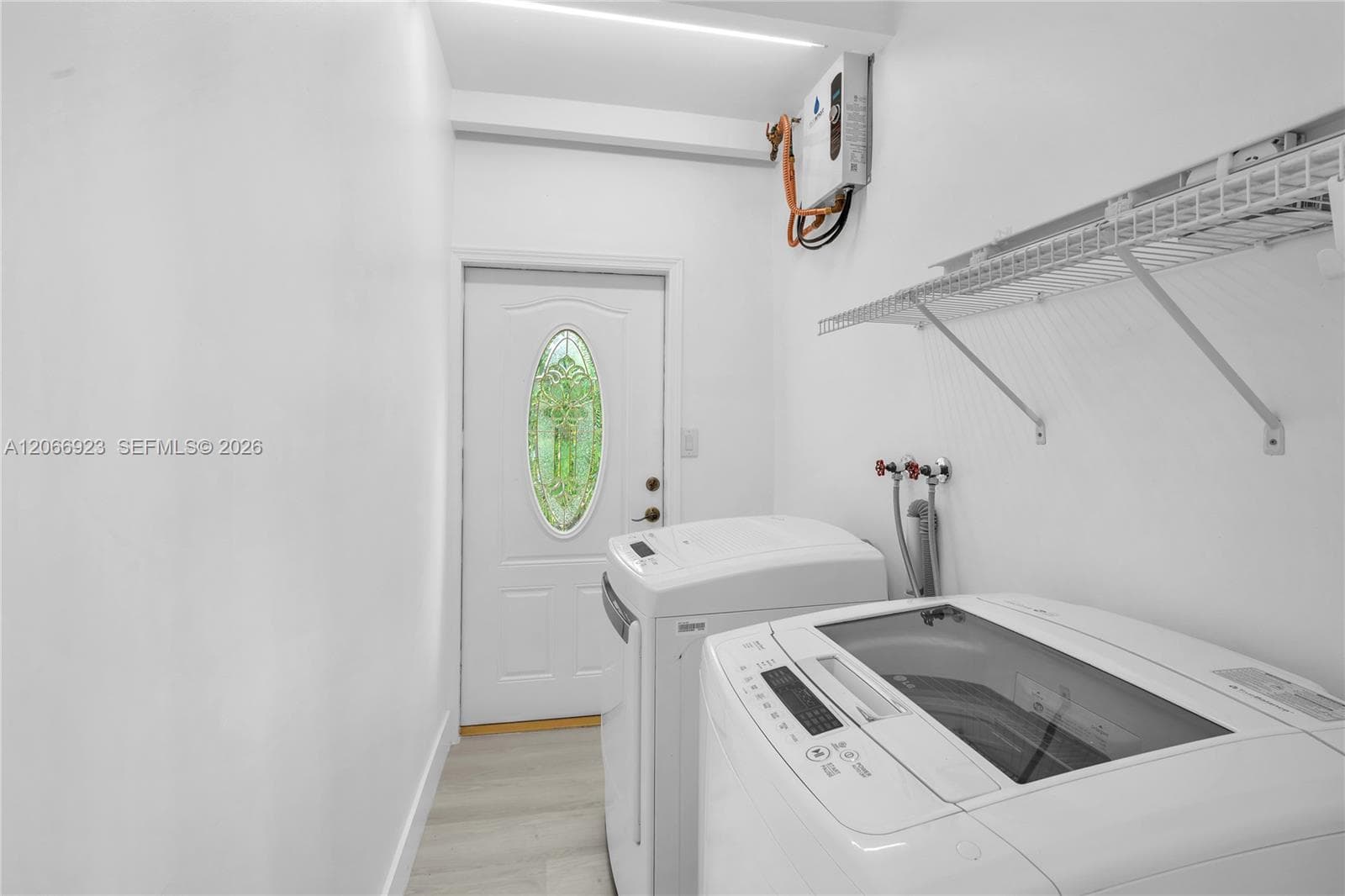 2555 Nassau Ln photo 22