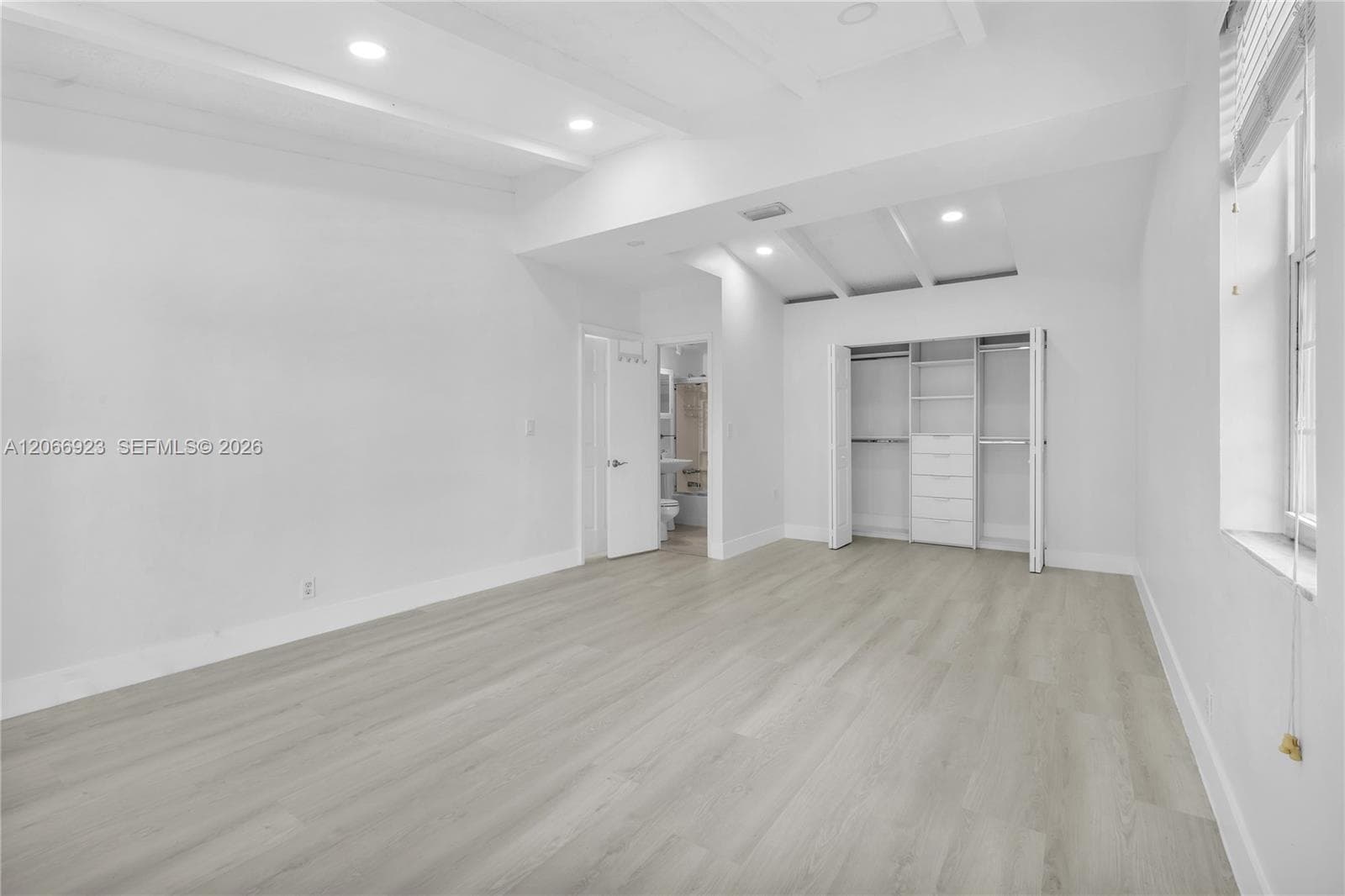 2555 Nassau Ln photo 18