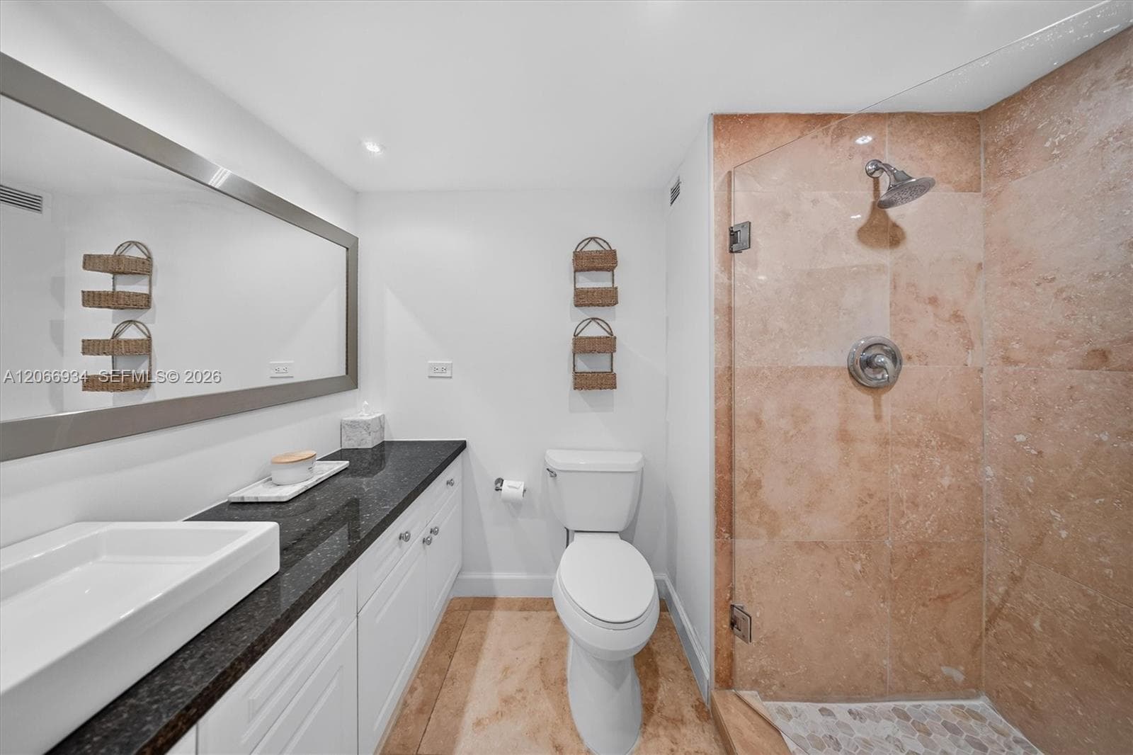 2301 Collins Ave 908 photo 12