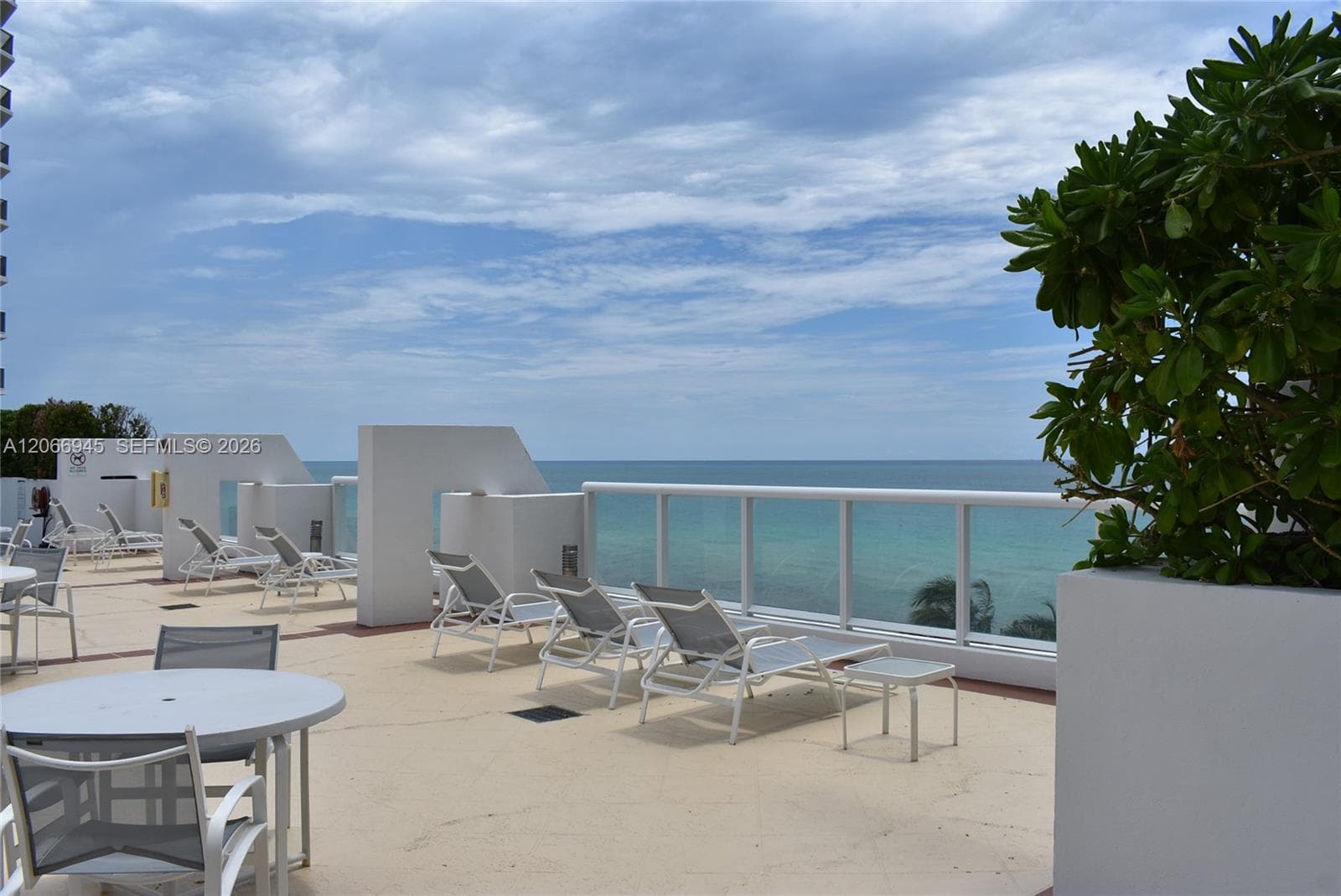 6365 Collins Ave 3804 photo 3