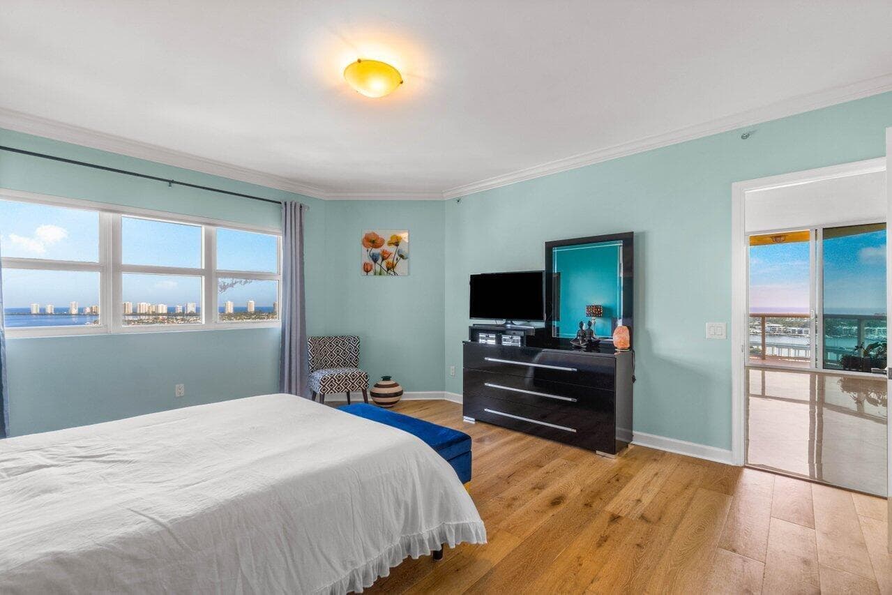 2650 Lake Shore Drive 1906 photo 19