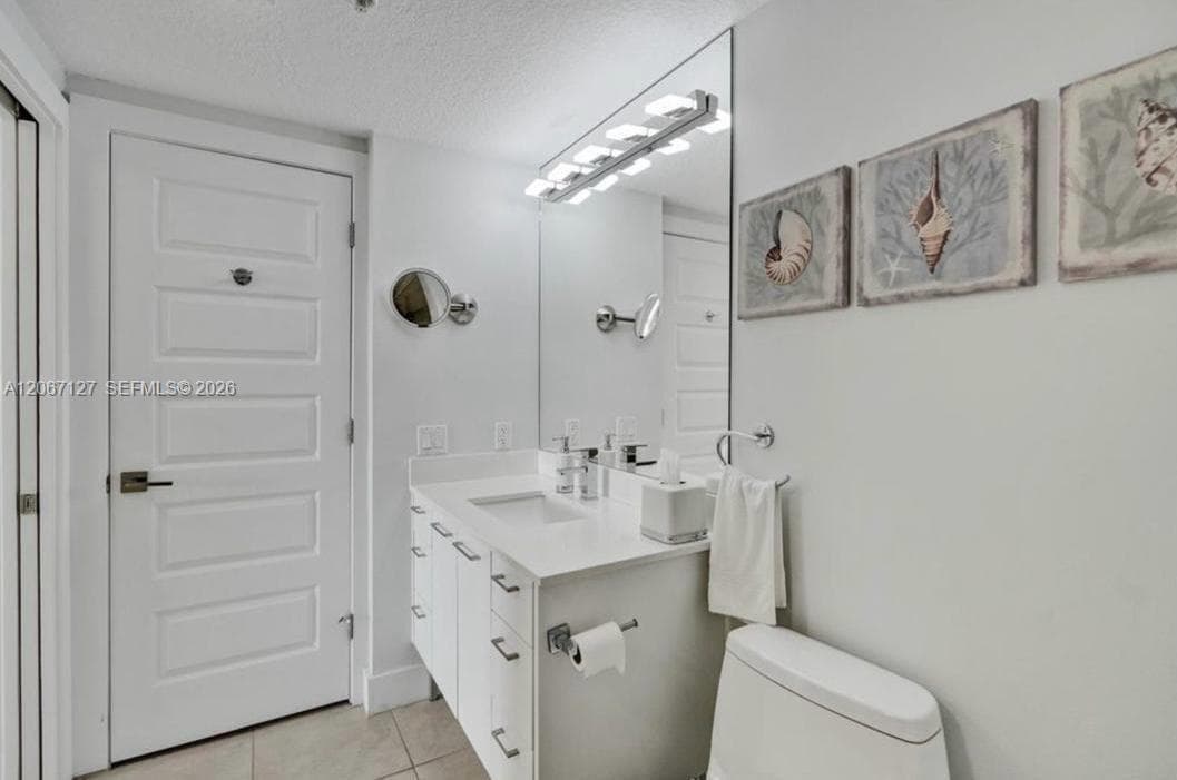 18100 N Bay Rd 508 photo 24