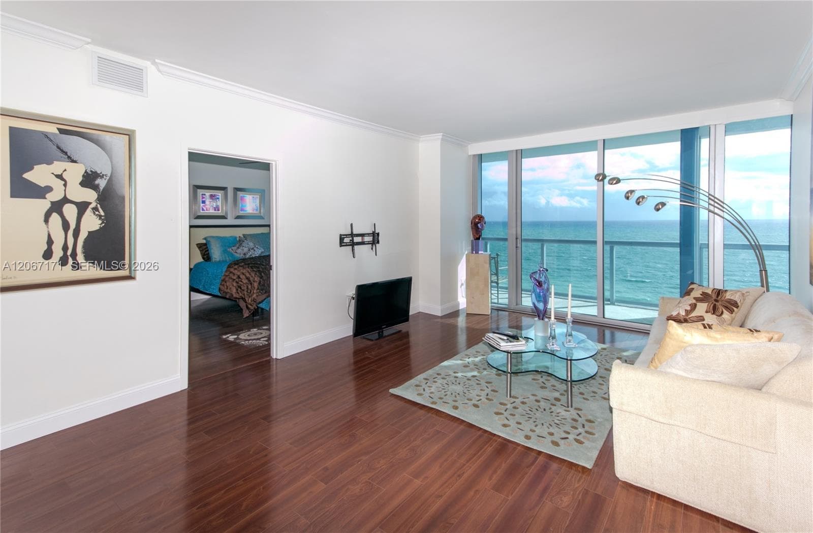 6799 Collins Ave 1103 photo 2