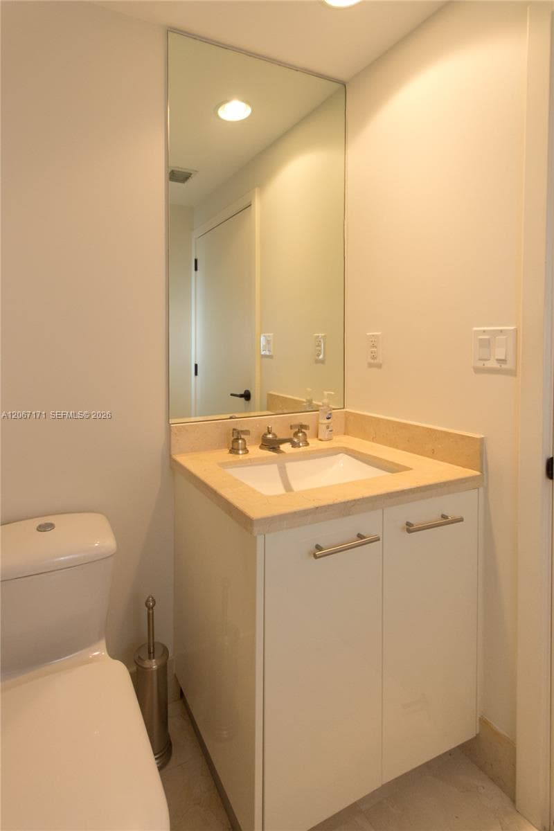 6799 Collins Ave 1103 photo 19