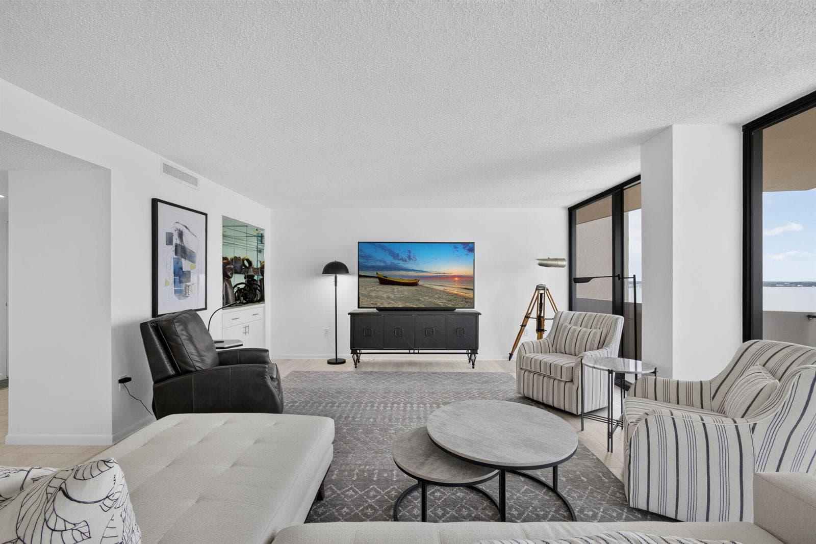 4200 N Ocean Drive 2-1601 photo 22