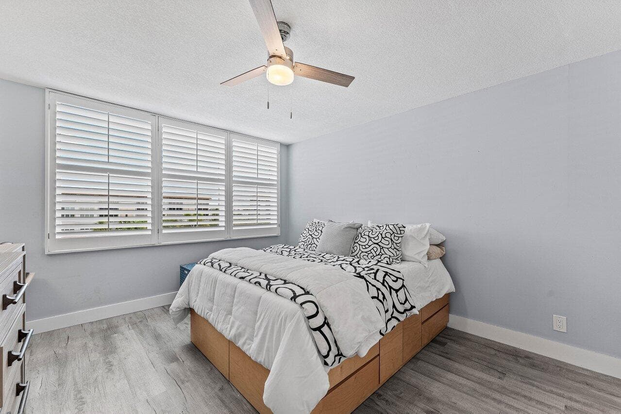 910 Dogwood Drive 444 photo 9