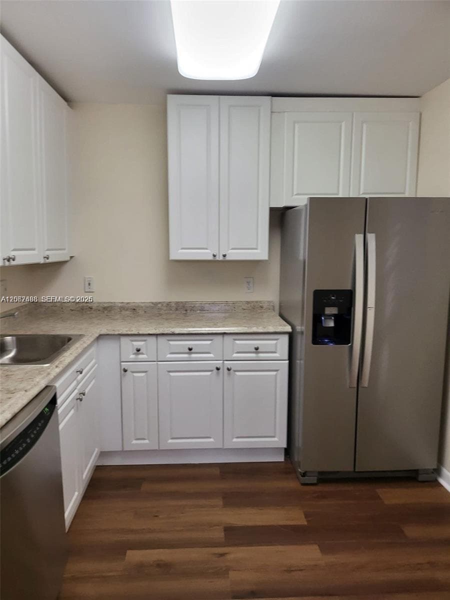 21121 SW 85th Ave 311 photo 6