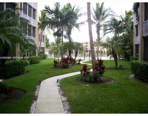 21121 SW 85th Ave 311 photo 17
