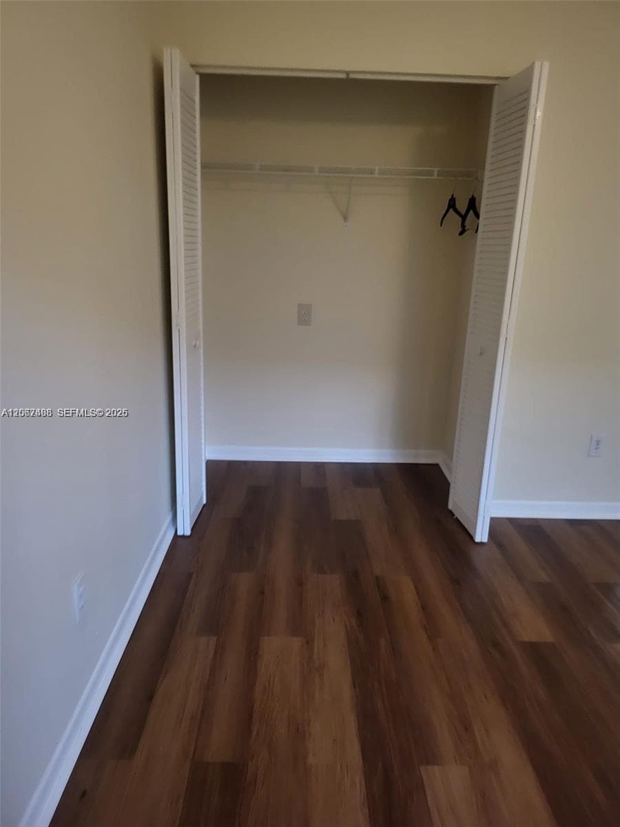 21121 SW 85th Ave 311 photo 14