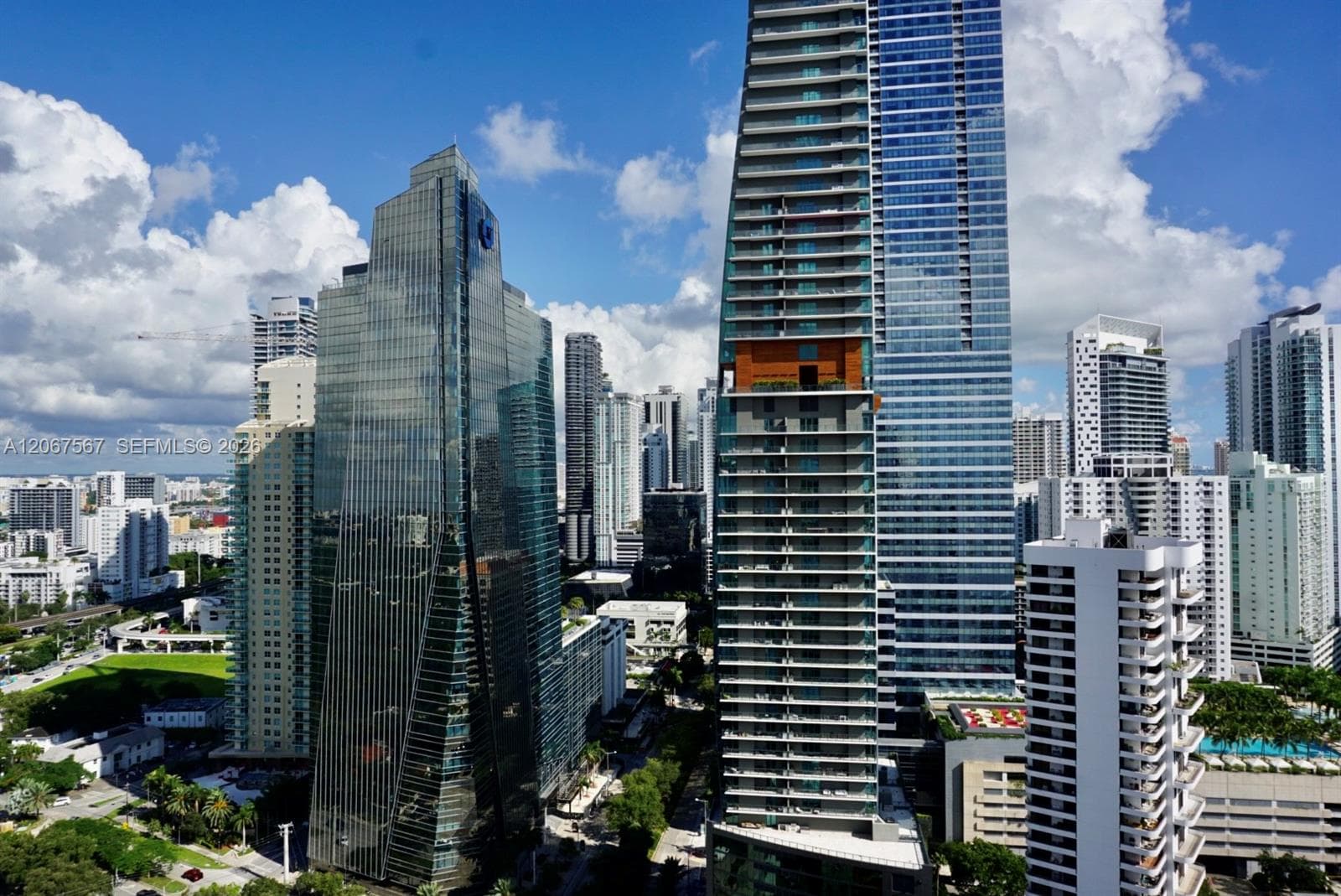 1541 Brickell Ave A3302 photo 4