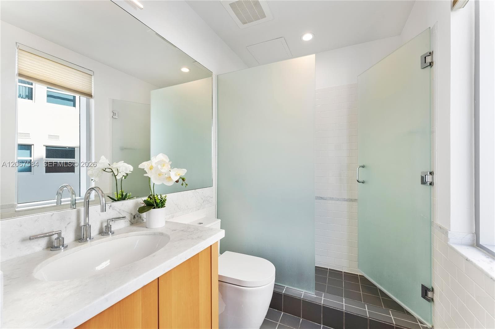 6101 Aqua Ave 703 photo 16