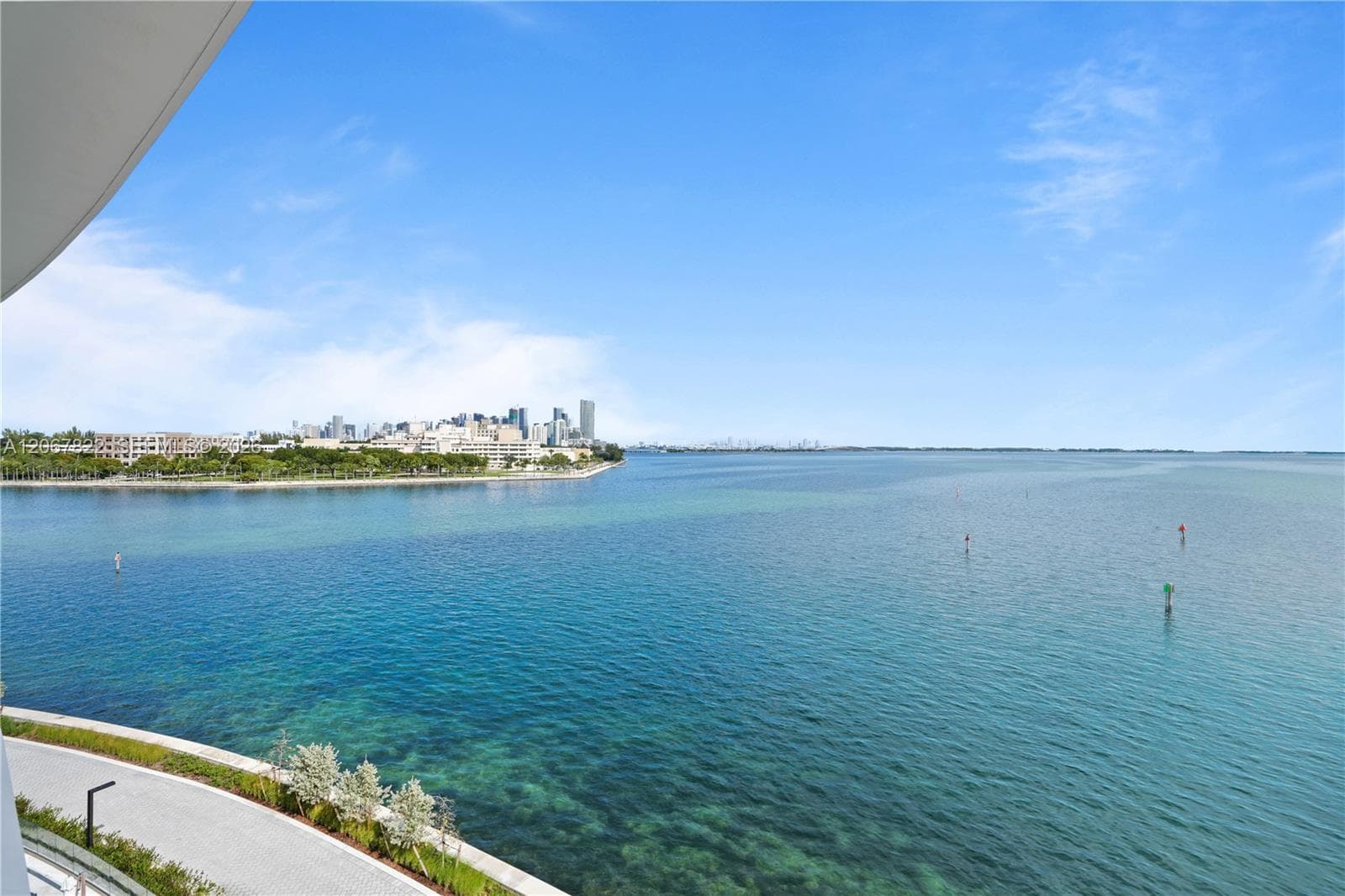 5 GROVE ISLE DR M502 photo 22