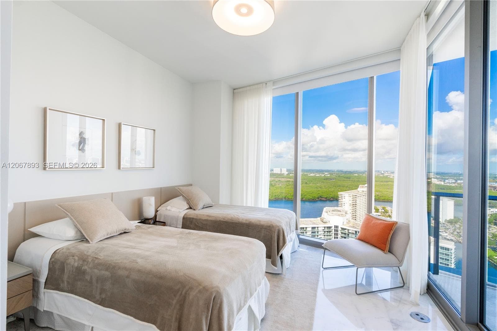 15701 Collins Ave 3005 photo 23