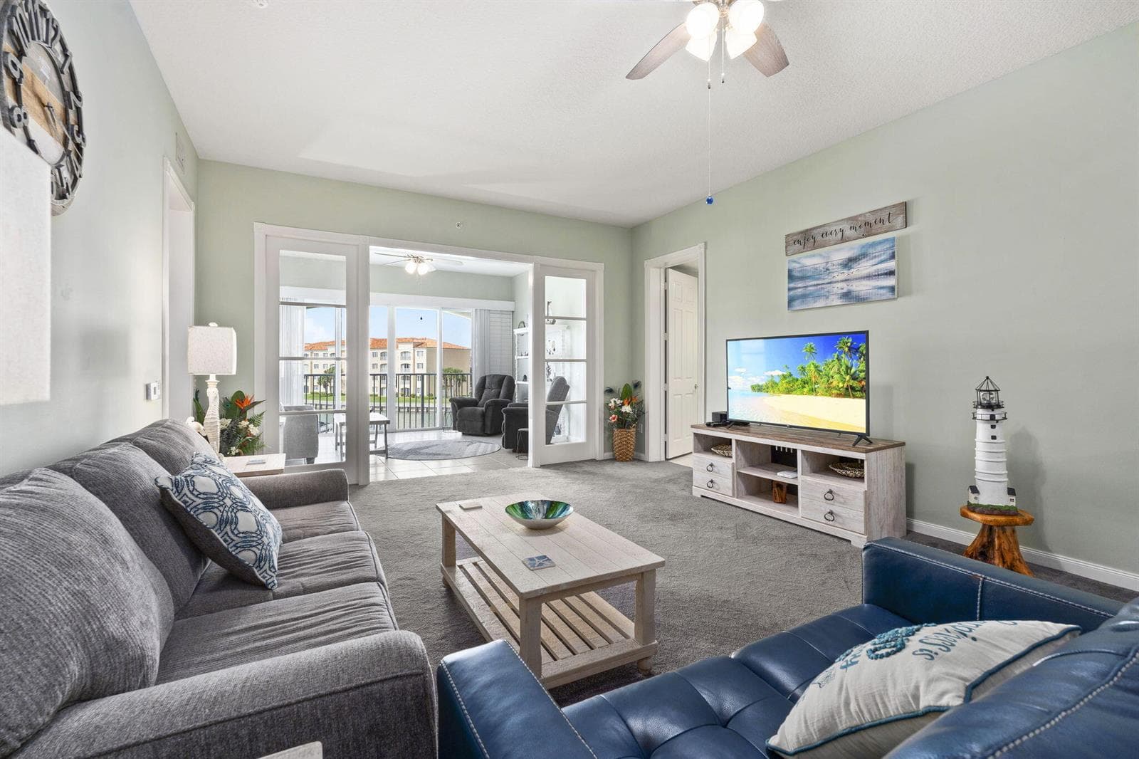 16 Harbour Isle Drive W 303 photo 4