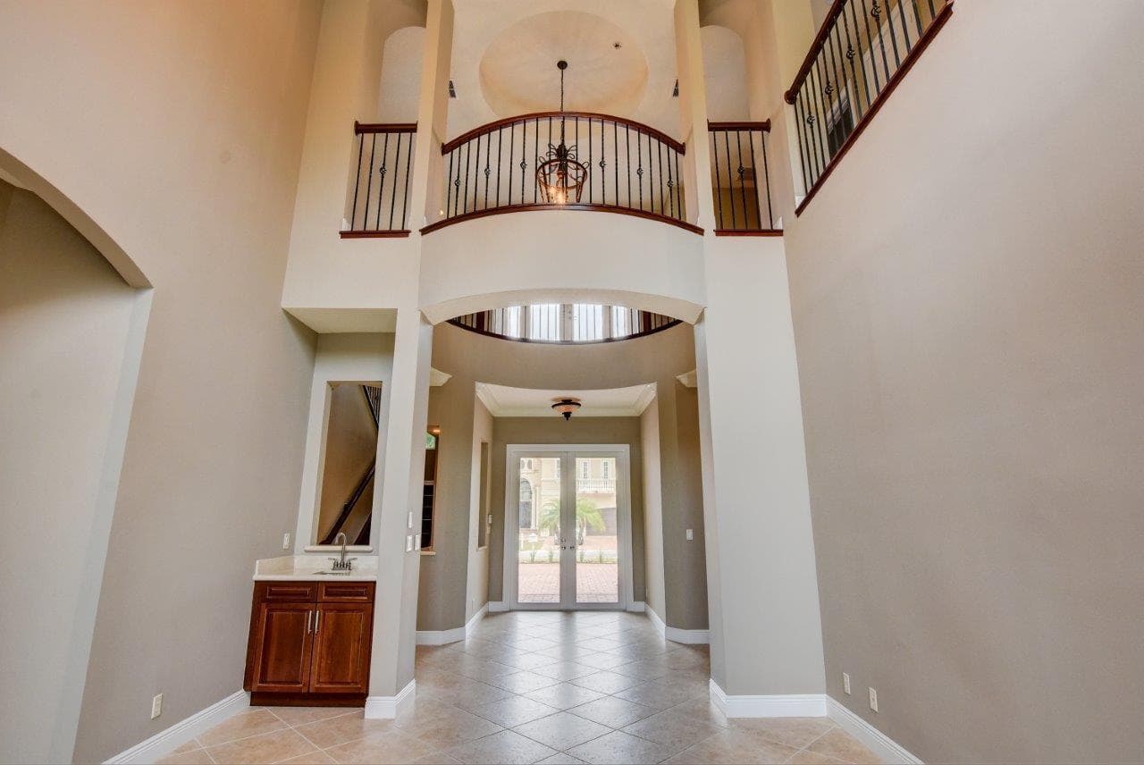 6669 Cobia Circle photo 4