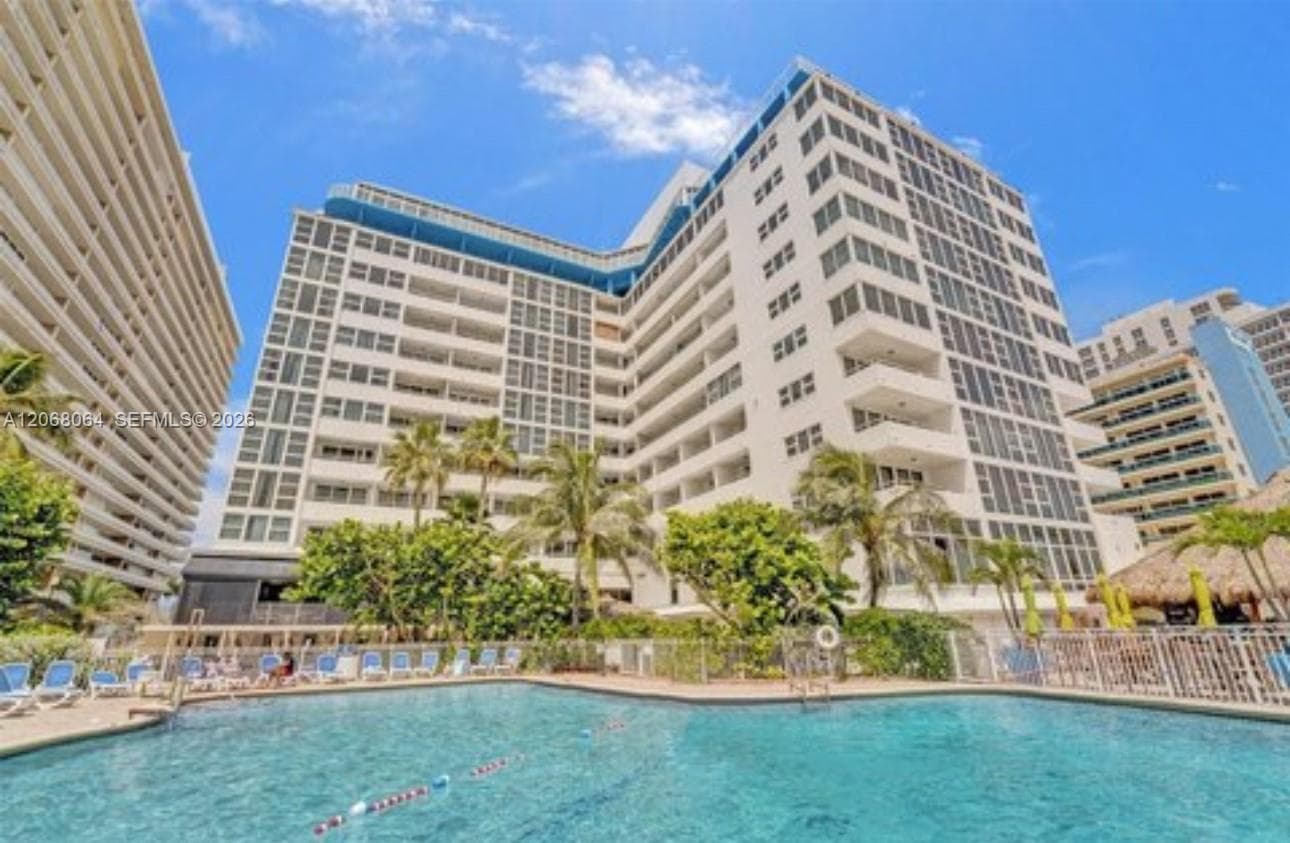 4040 Galt Ocean Dr 221 photo 1