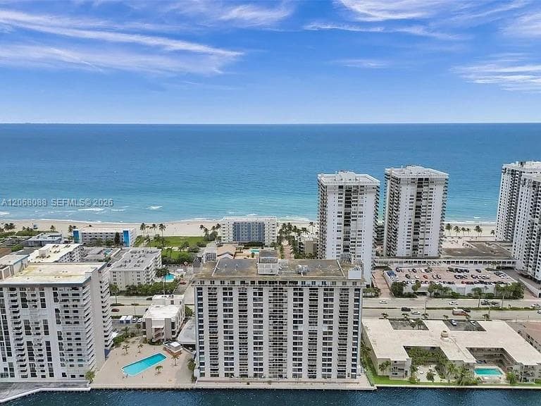 1600 S Ocean Dr 14F photo 3