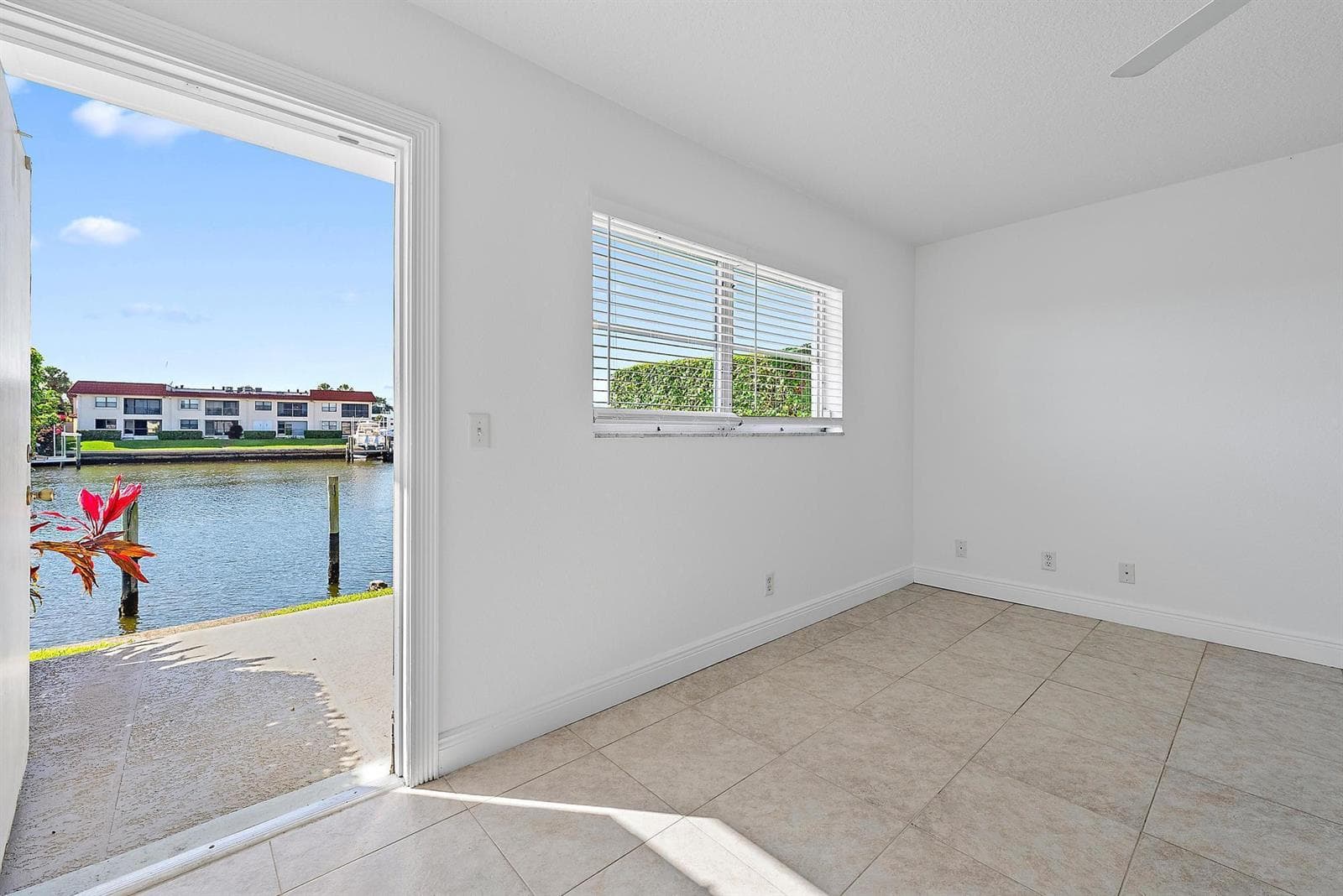 316 Southwind Court Apt 107 photo 15