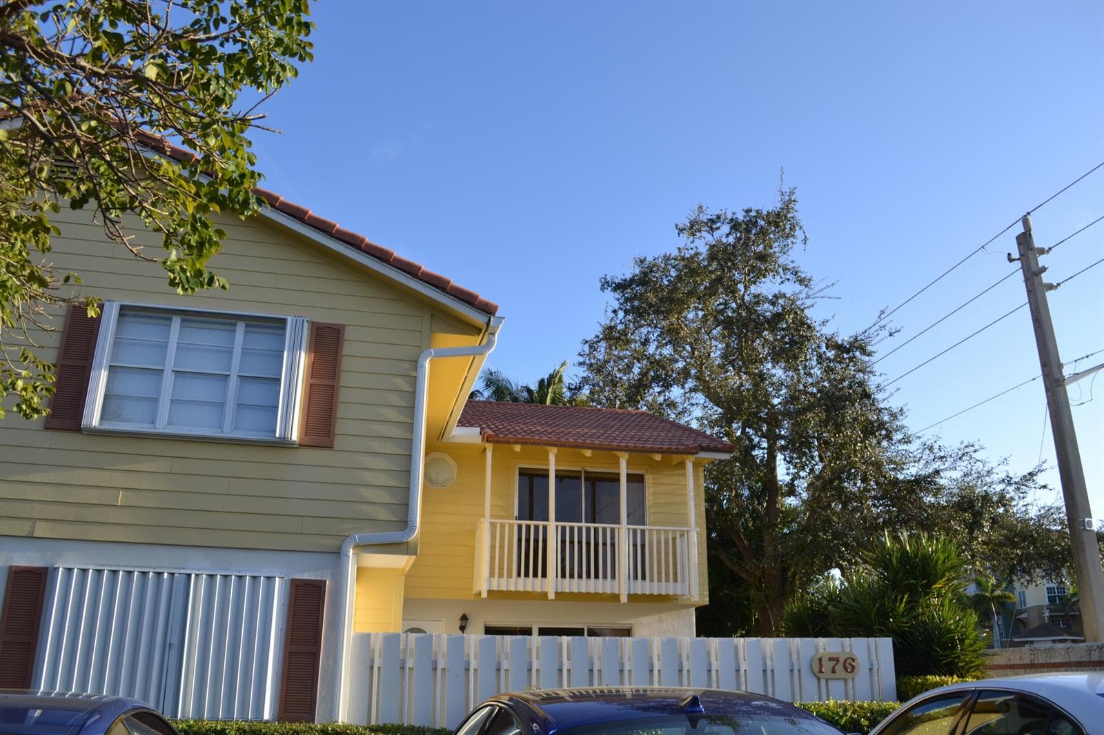 176 Seabreeze Circle photo 2