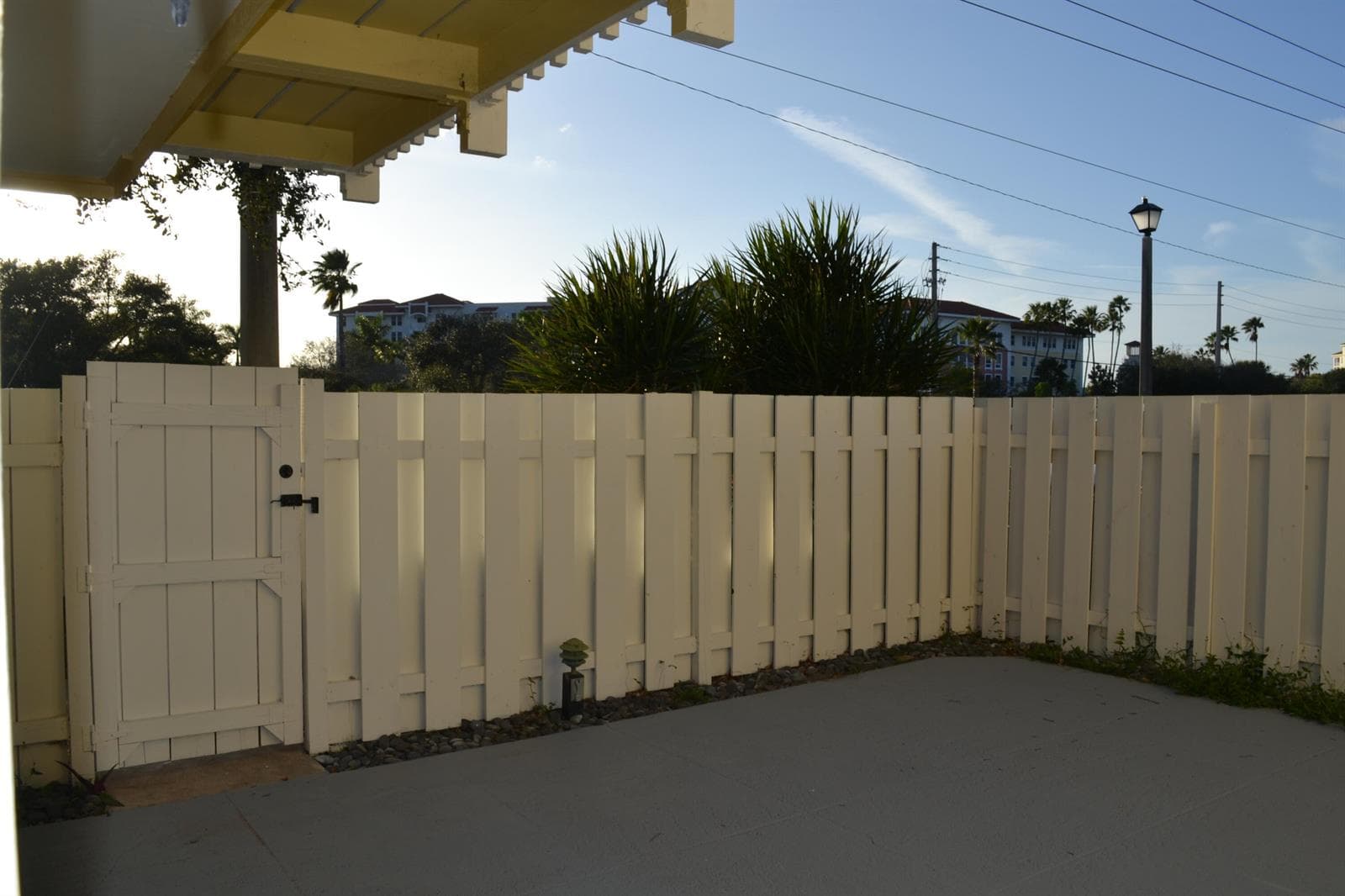 176 Seabreeze Circle photo 4