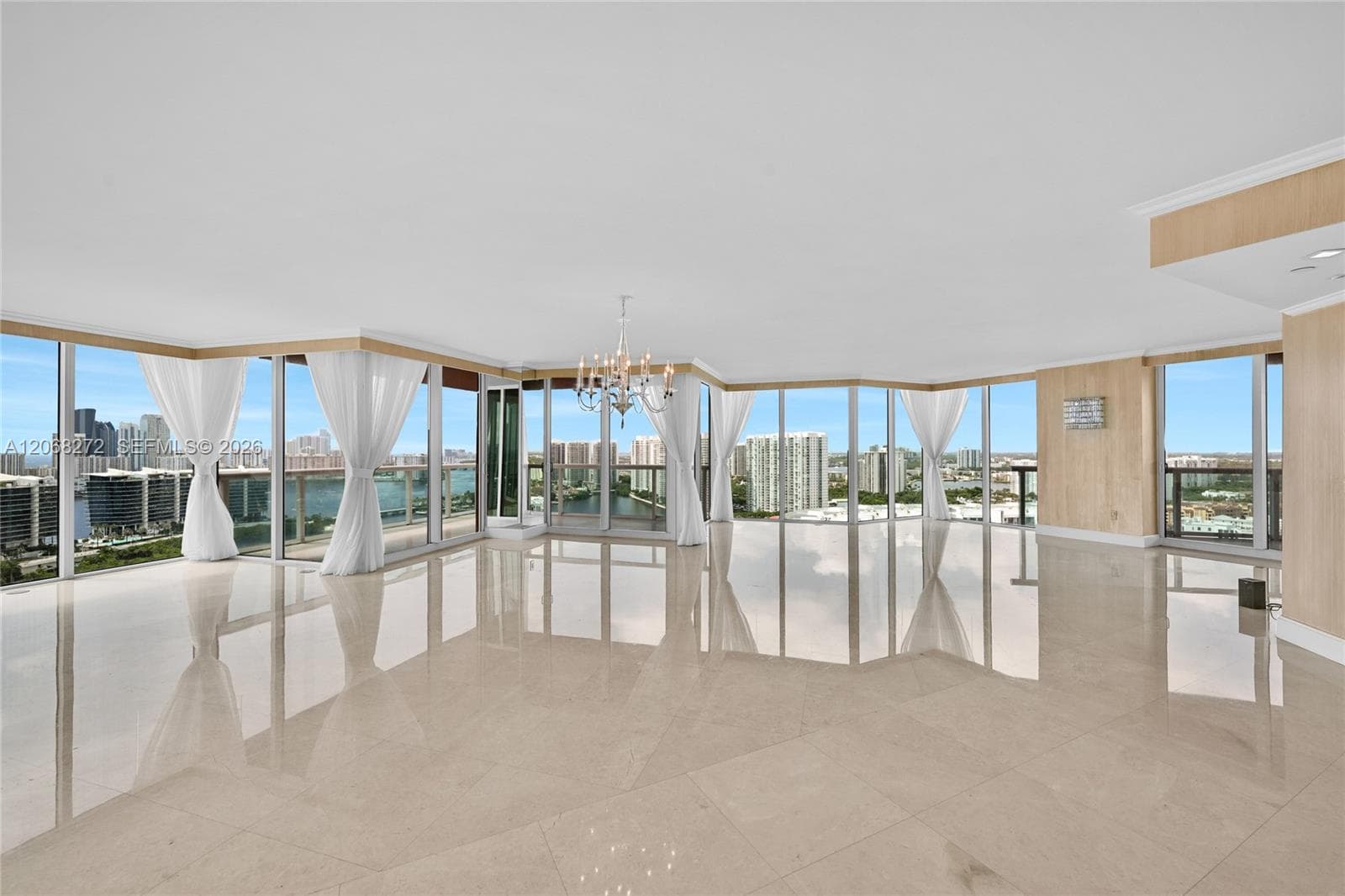 3370 Hidden Bay Dr 2813 photo 6