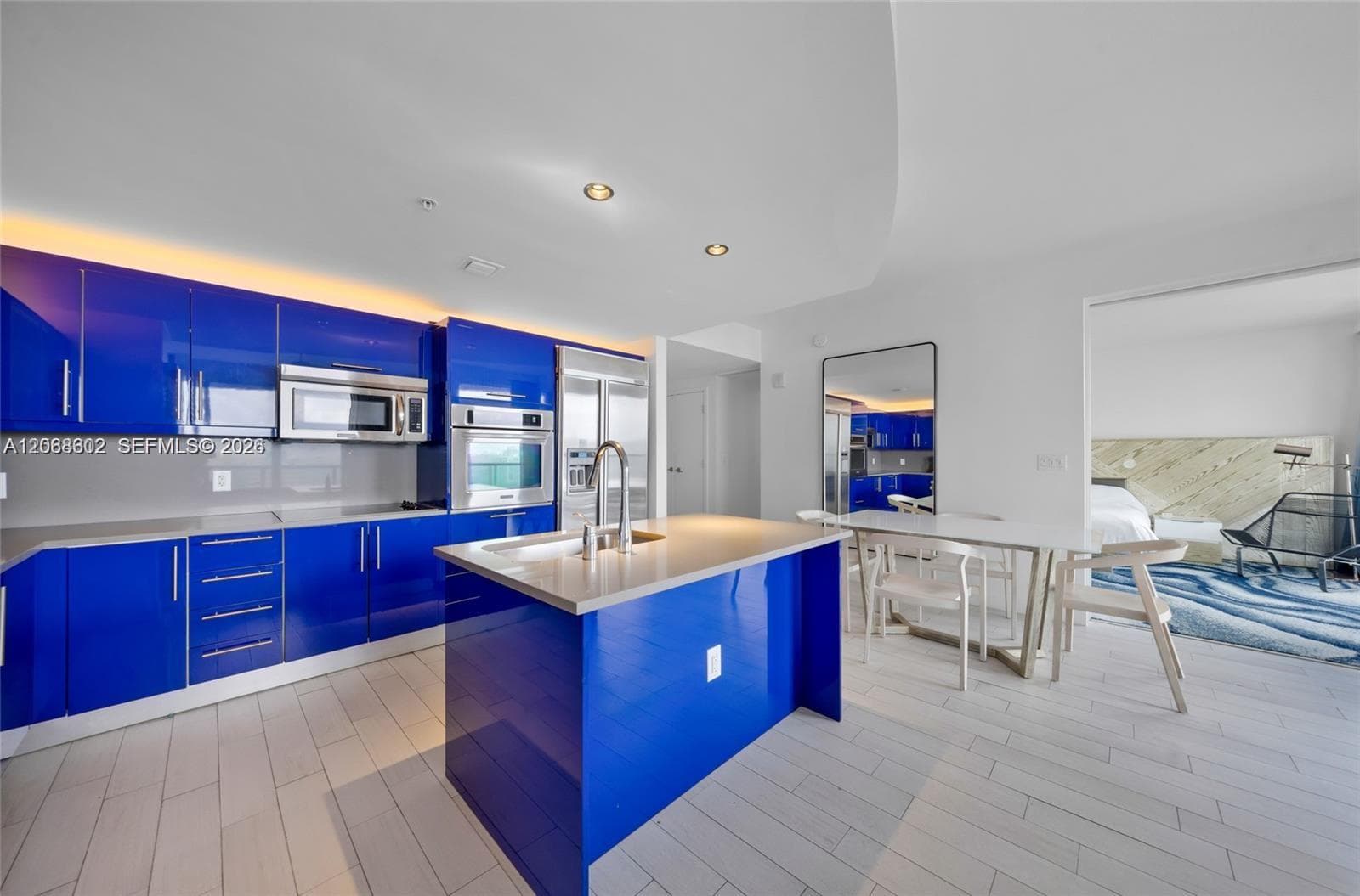 3101 Bayshore Dr 1808 photo 5