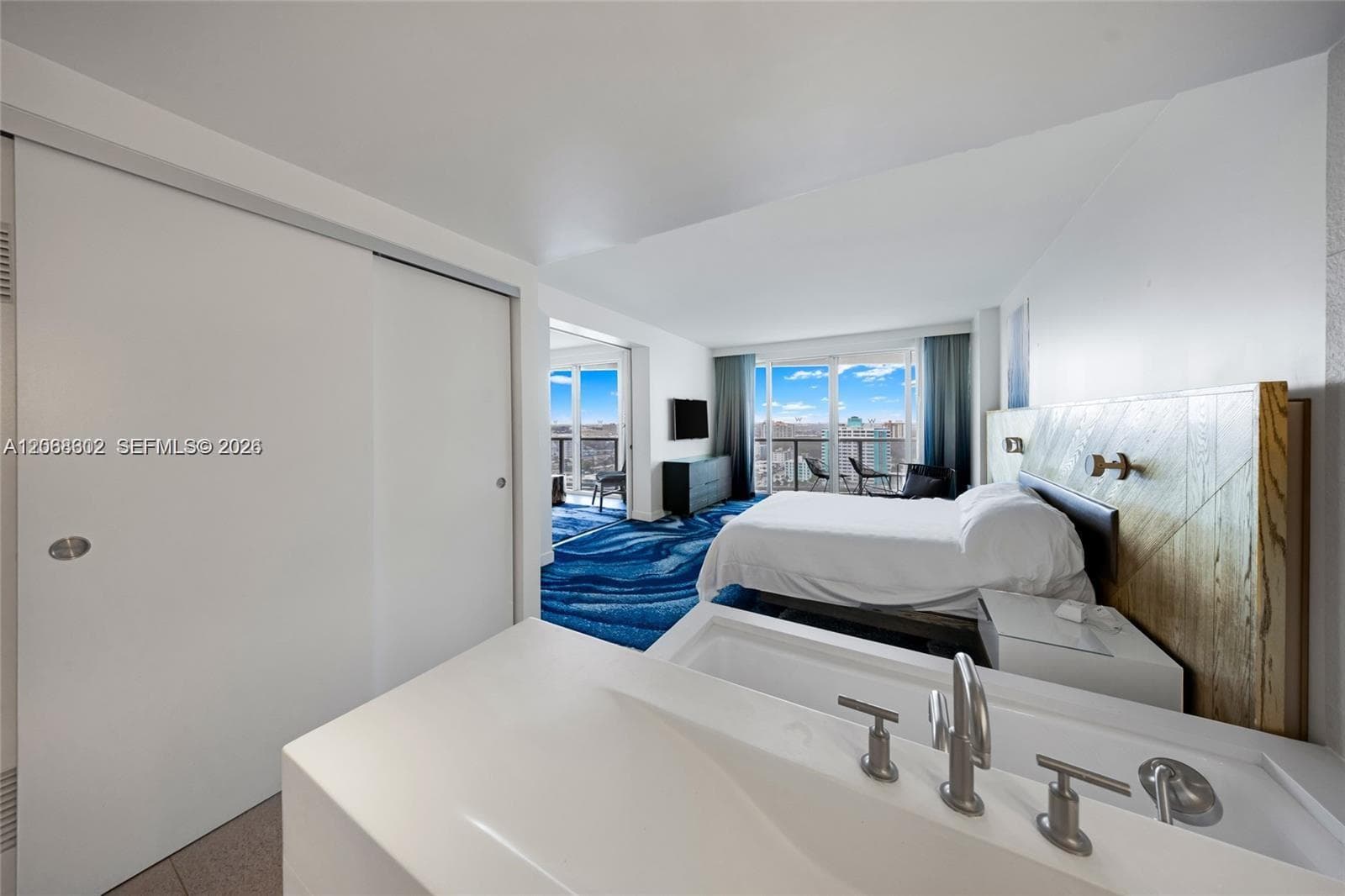 3101 Bayshore Dr 1808 photo 11