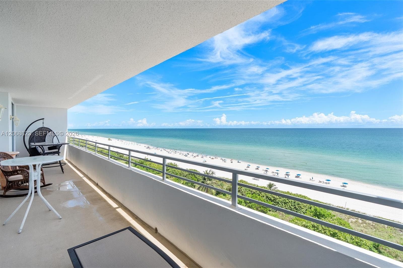 5555 Collins Ave 10K photo 2
