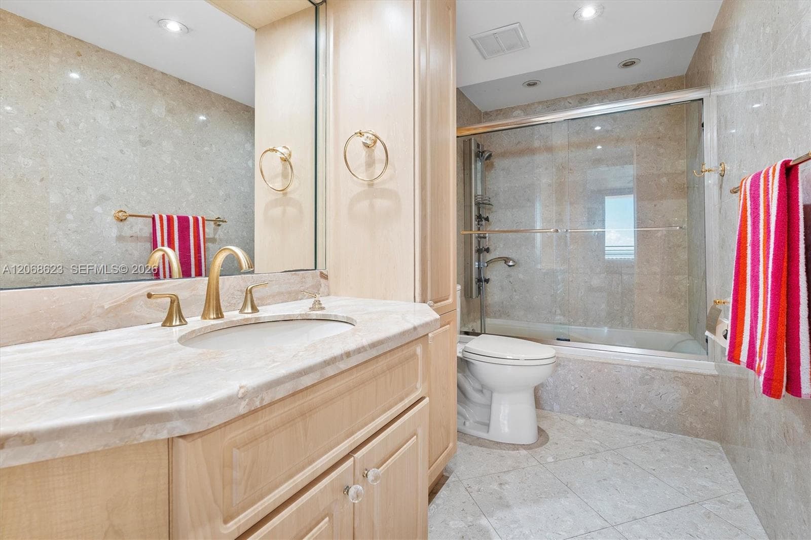 5555 Collins Ave 10K photo 12