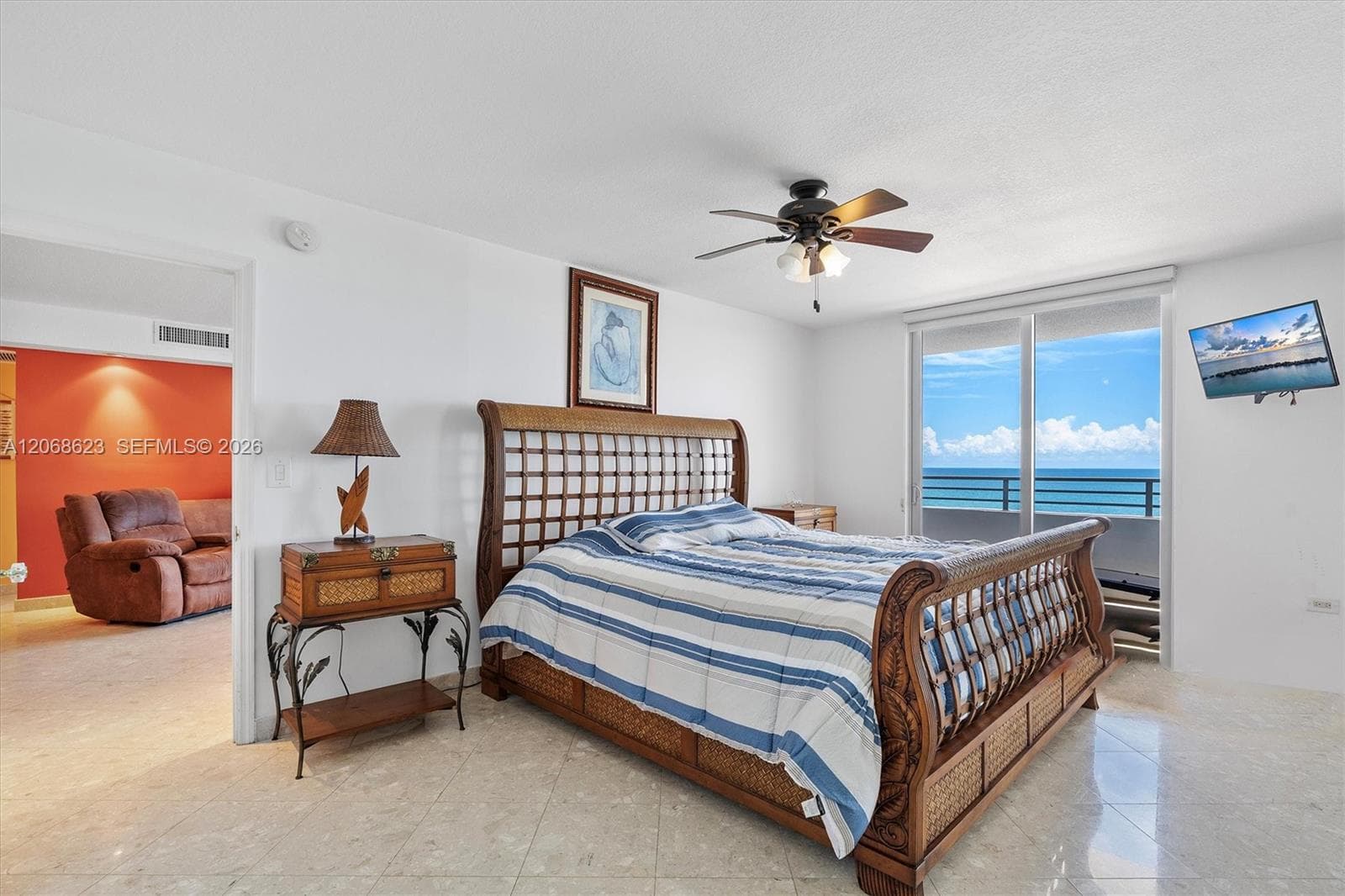 5555 Collins Ave 10K photo 11