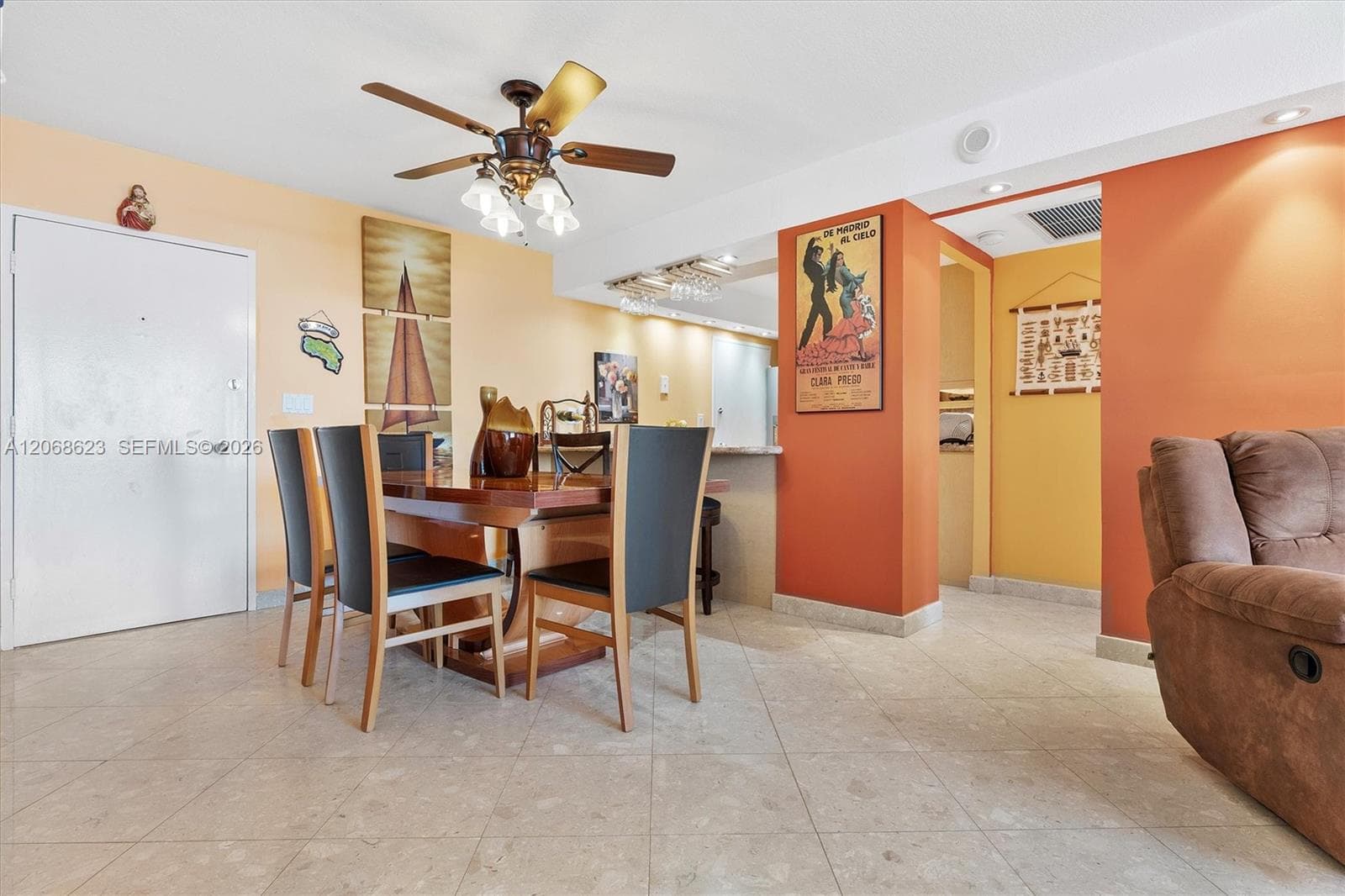 5555 Collins Ave 10K photo 4