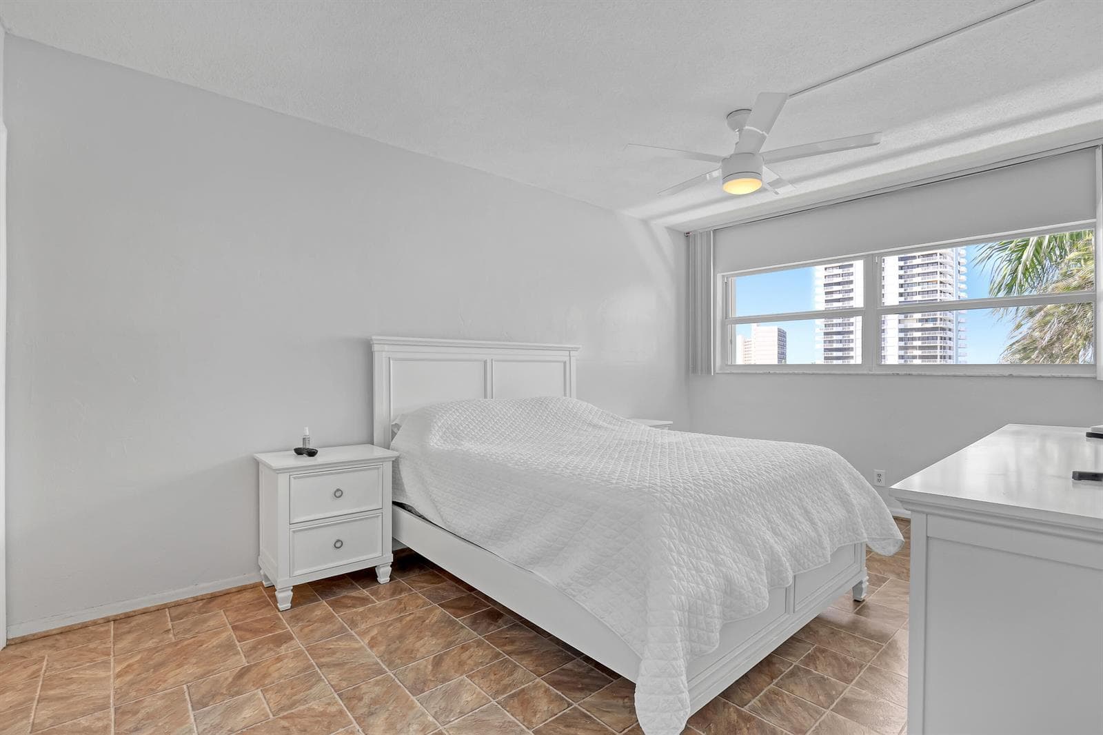 28 Yacht Club Drive 409 photo 10