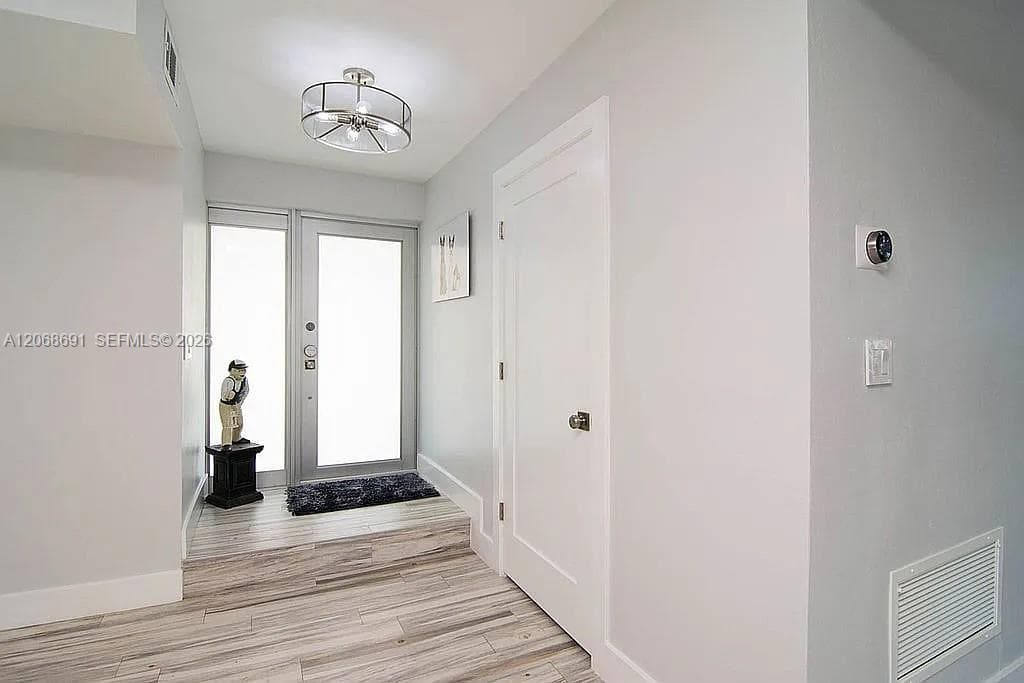 1700 SE 15th St 401 photo 5