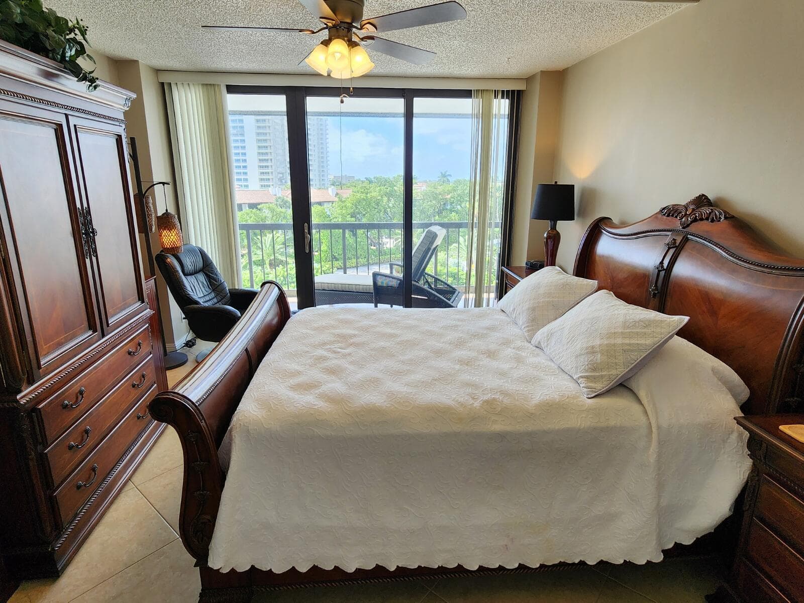 4748 S OCEAN 5B photo 13