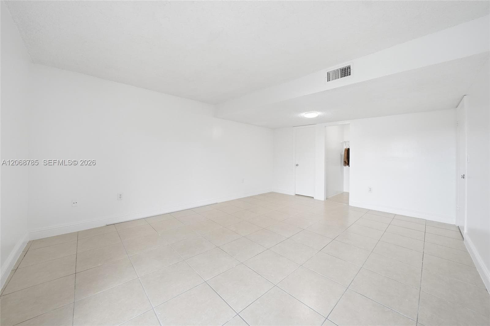 9375 Fontainebleau Blvd L301 photo 10